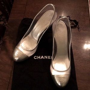 Chanel pumps